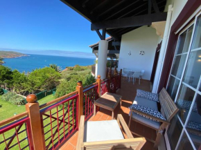 Top villa with extraordinary view of Atlantic